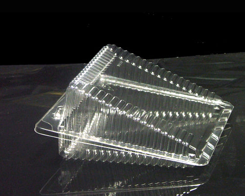 LARGE CAKE SLIDE CONTAINER 6'' x 6 1/4'' x 3 '' 240 units