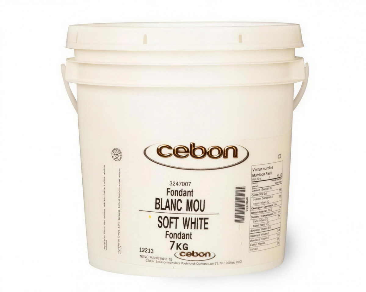 SOFT WHITE FONDANT IN PAIL - CEBON 7 kg — product packshot