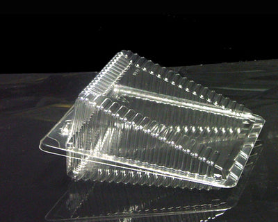 LARGE CAKE SLIDE CONTAINER 6'' x 6 1/4'' x 3 '' 240 units